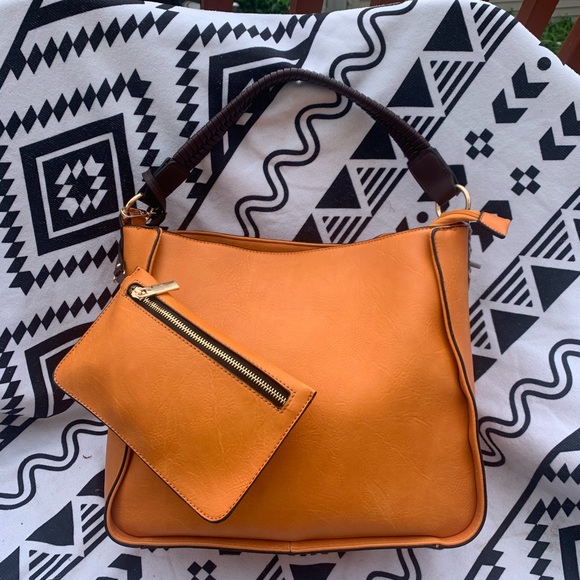 The new crush purse set. - Picture 16 of 17